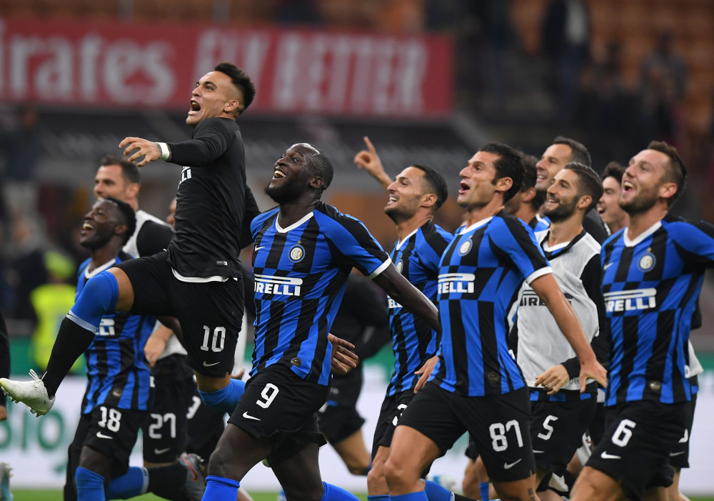 英雄联盟S12，宙斯倒了？Zeus不会出席今天的S12决赛媒体日活动