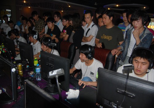 JDG备战MSI返图：On the way！