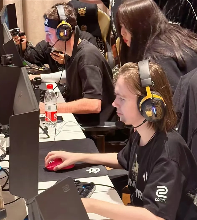 全球冠军赛：EDG被LOUD让一追二，结束洛杉矶之旅