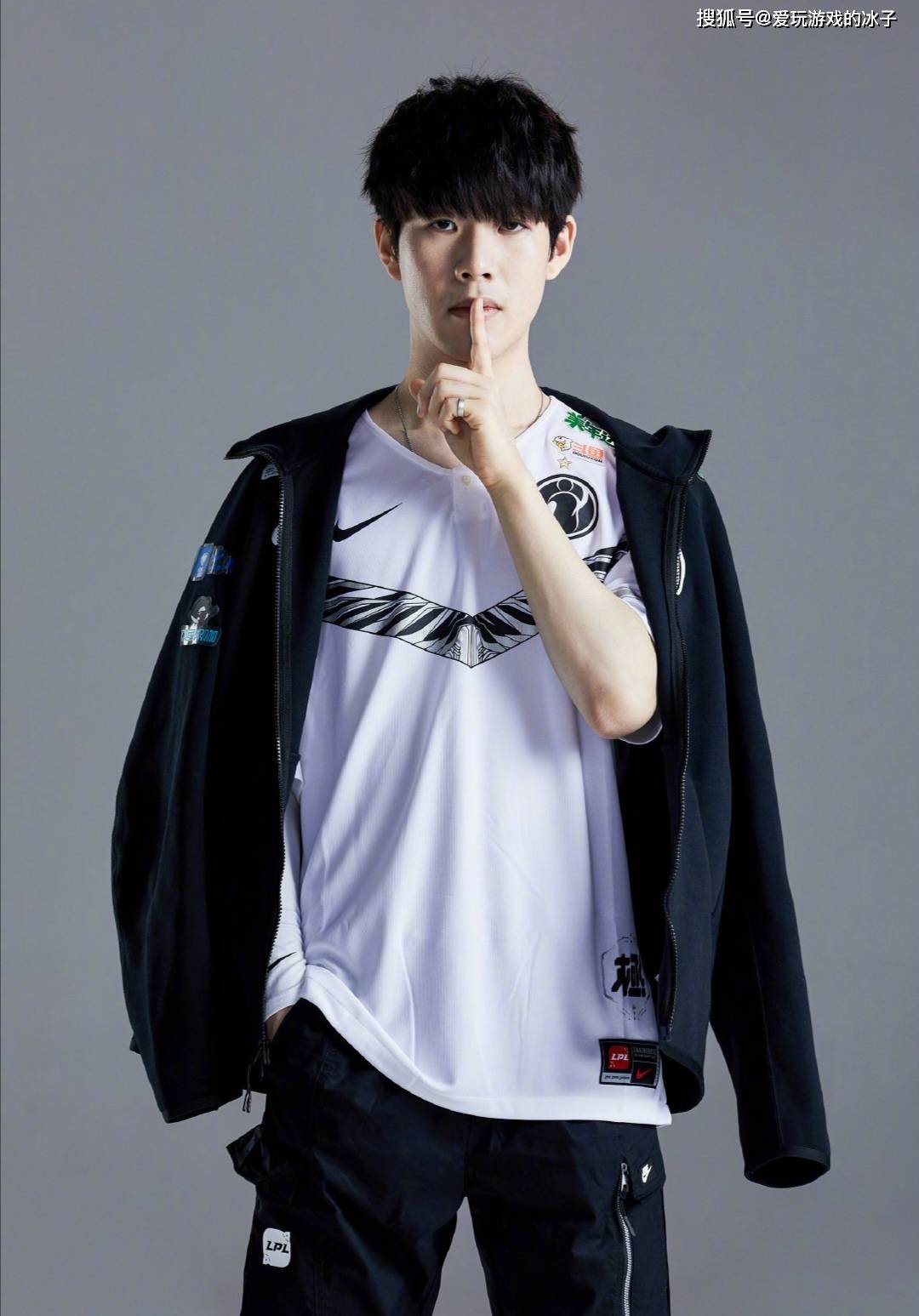 tN1R 在 2025 年 StarLadder 布达佩斯 Major 上错过贴纸的风险