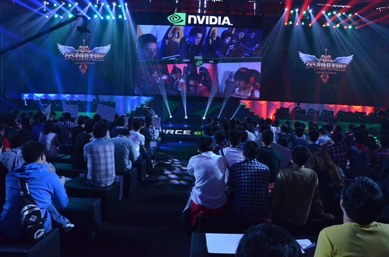 FaZe和 Fnatic 在2025年StarLadder布达佩斯Major的首场比赛中取得胜利