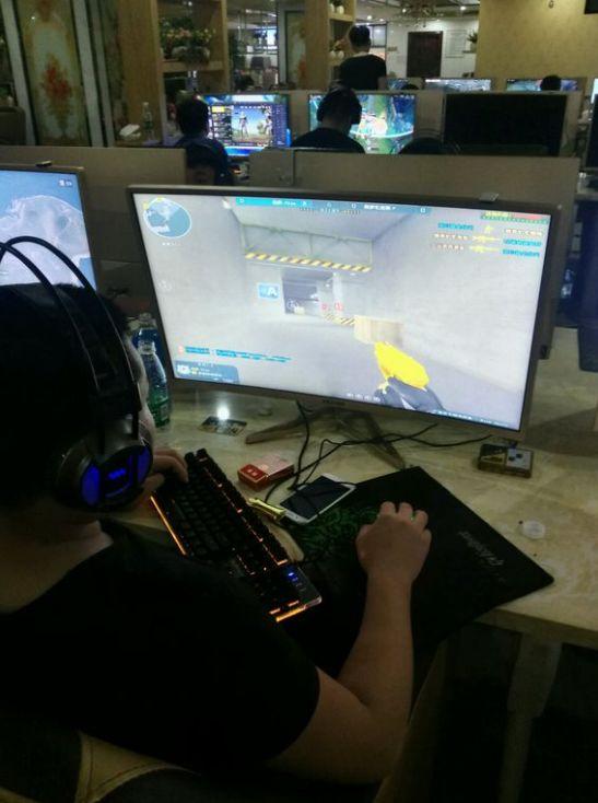 LNG击败WBG 豪取春季赛四连胜