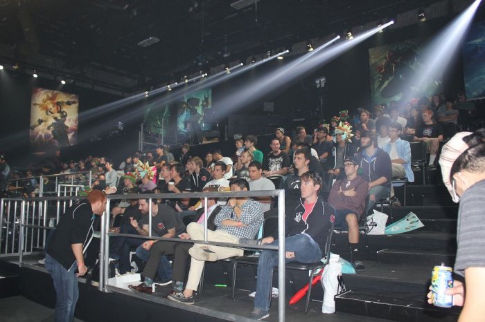 爆了！有点意思？解说杯队员评论过CF2动态的战队全部遭到淘汰